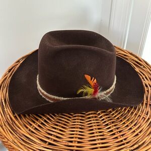 Vintage Dynafelt cowboy hat, dark brown, wool/leather trim with feathers